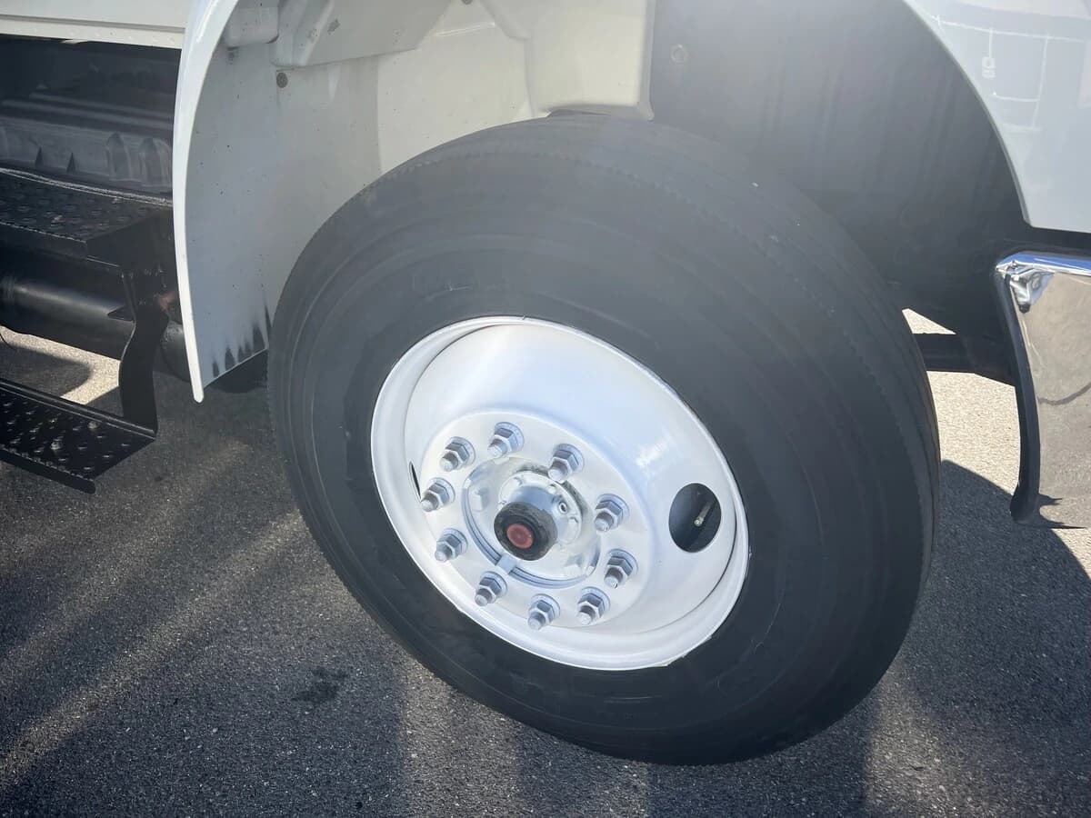 2015 International 4300 — photo 5