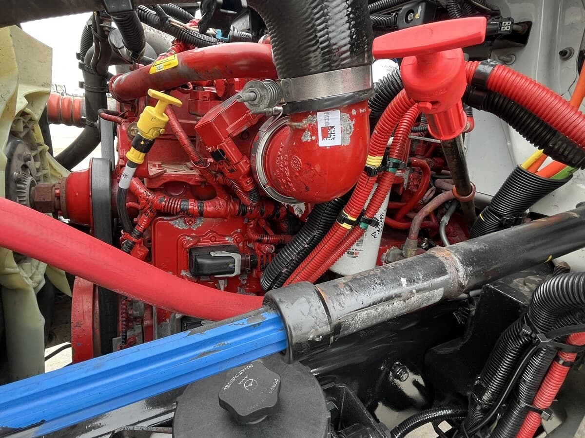 2022 International MV — photo 14