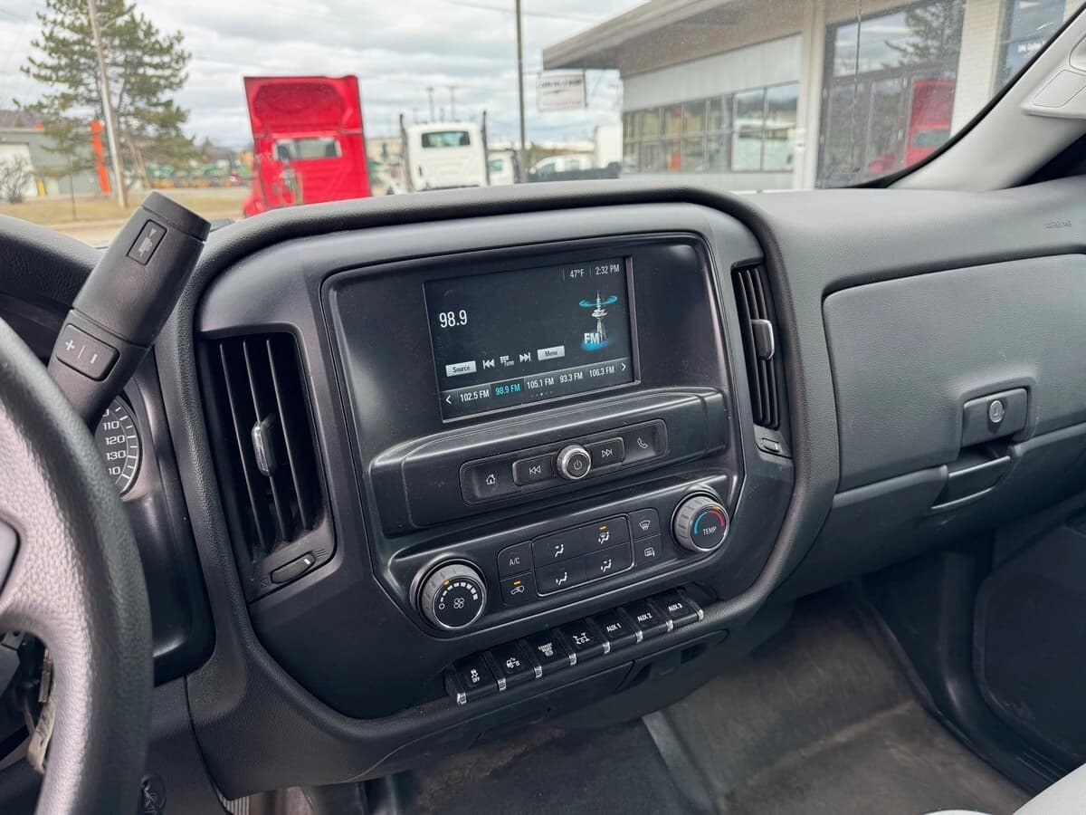 2022 International CV — photo 12