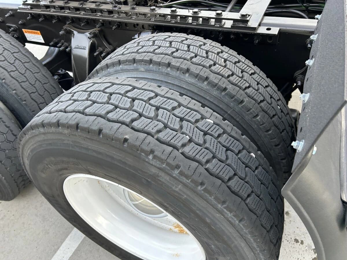 2015 Freightliner Cascadia — photo 5