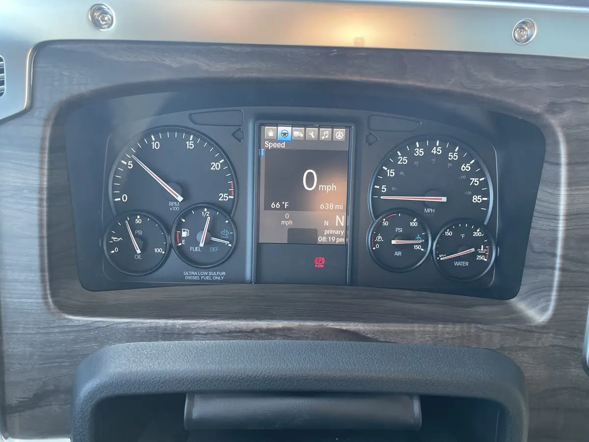 2026 Western Star 49X — photo 24