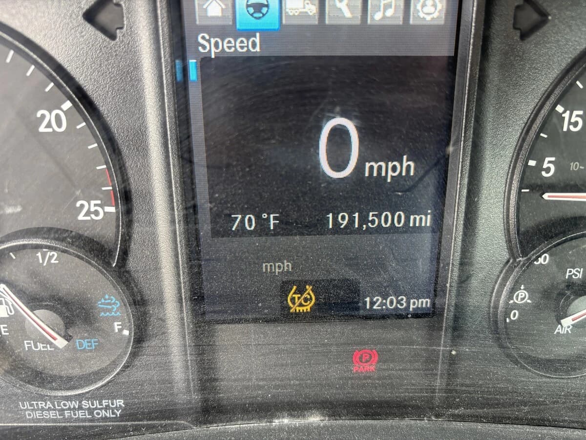 2023 Western Star 49X — photo 2