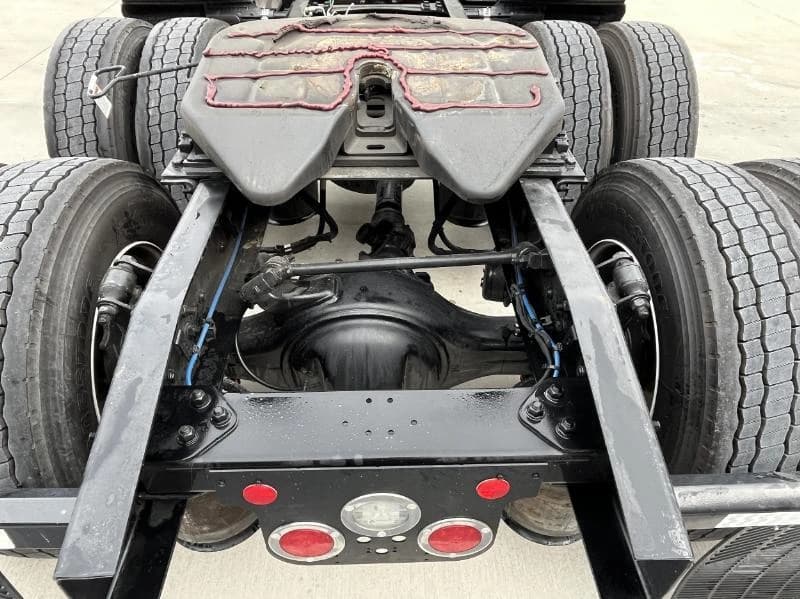 2026 Freightliner Cascadia — photo 37