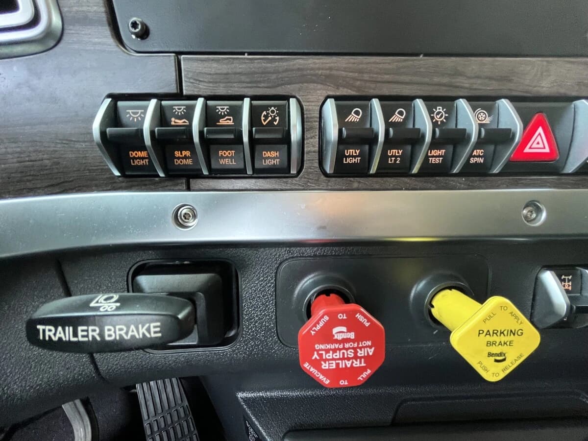2024 Western Star 49X — photo 30