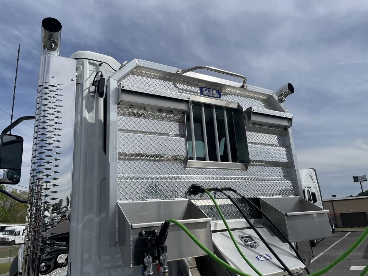 2027 Western Star 49X — photo 21