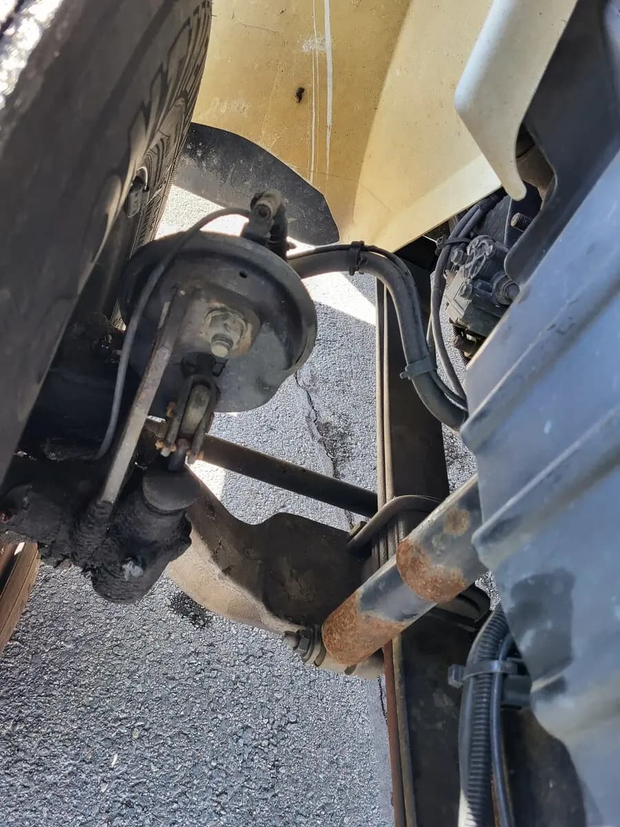 2010 International 4300 — photo 35