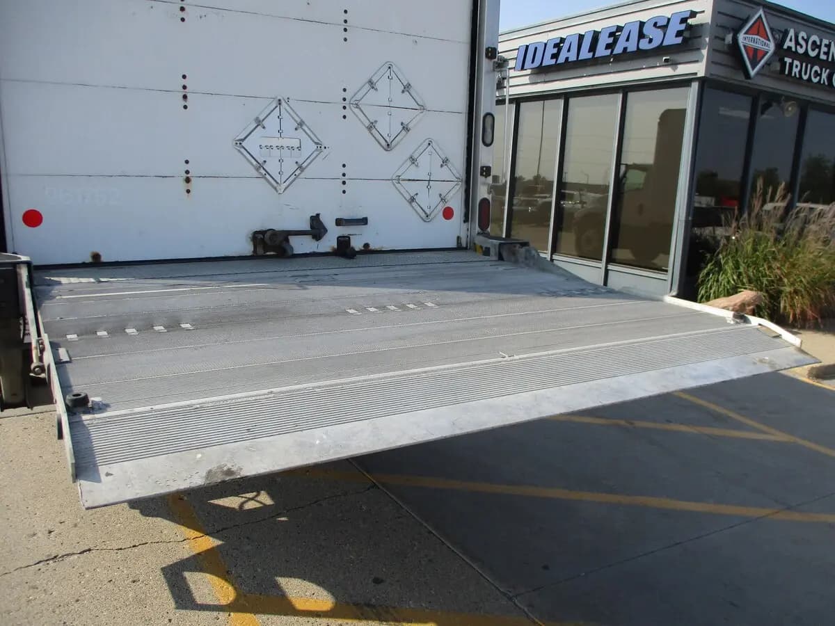 2019 International MV — photo 26