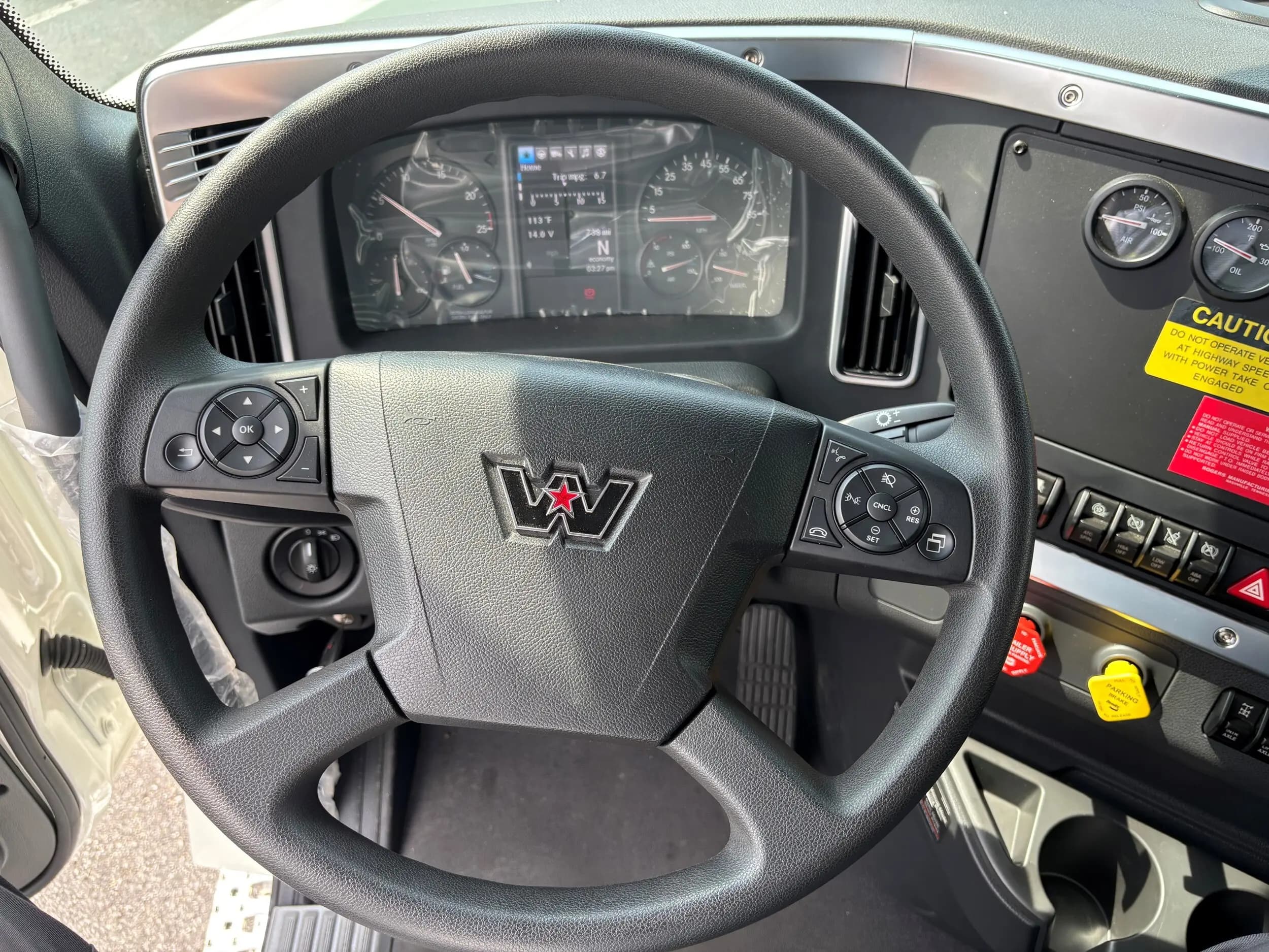 2026 Western Star 49X — photo 11