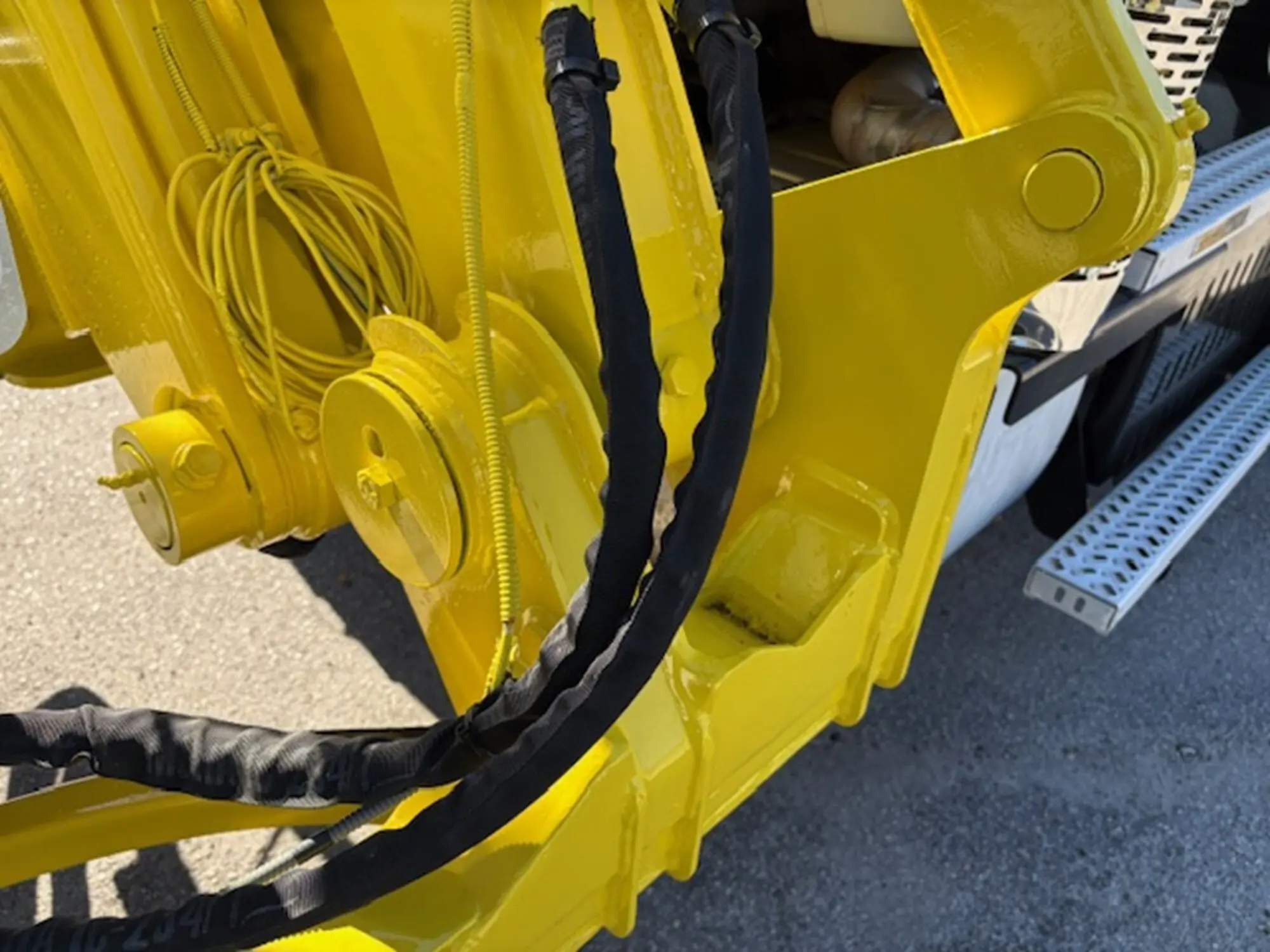 2016 Mack Granite — photo 6