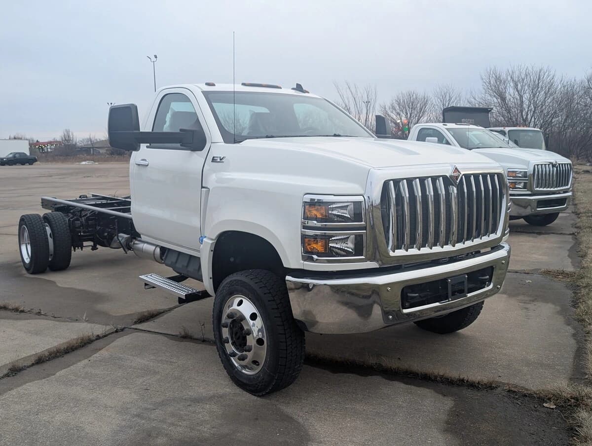 2024 International CV — photo 4