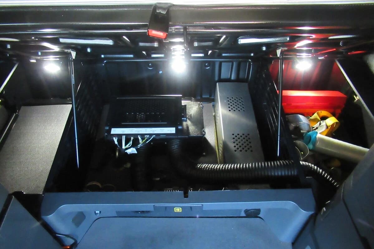 2025 Freightliner Cascadia — photo 25