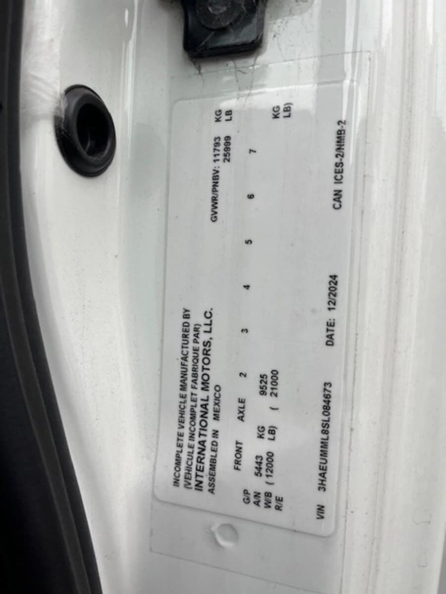 2025 International MV — photo 5