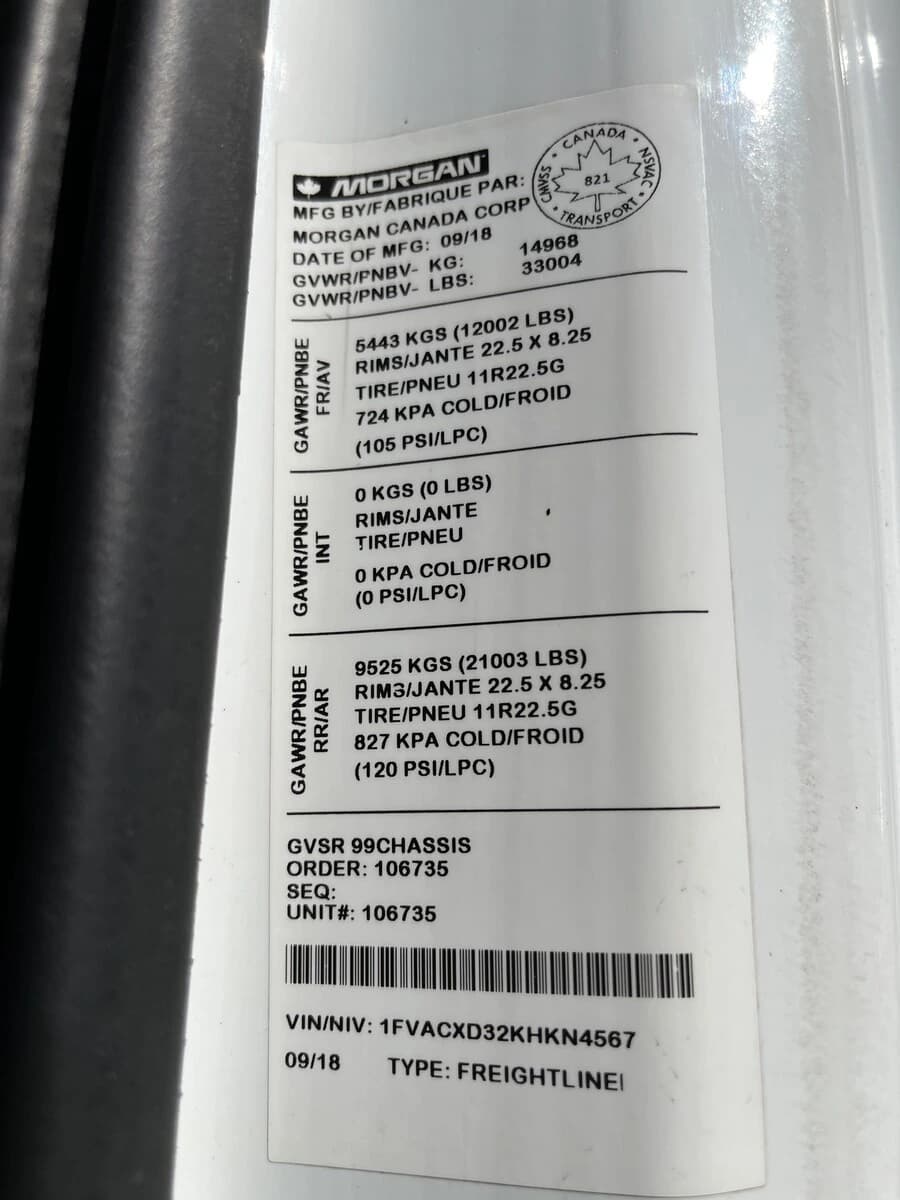 2019 Freightliner M2 106 — photo 17