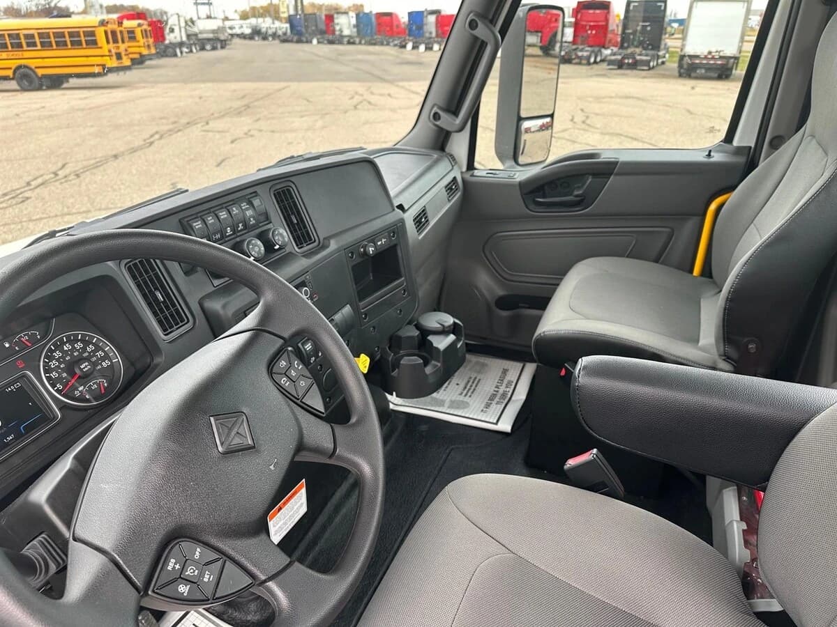 2026 International MV — photo 6