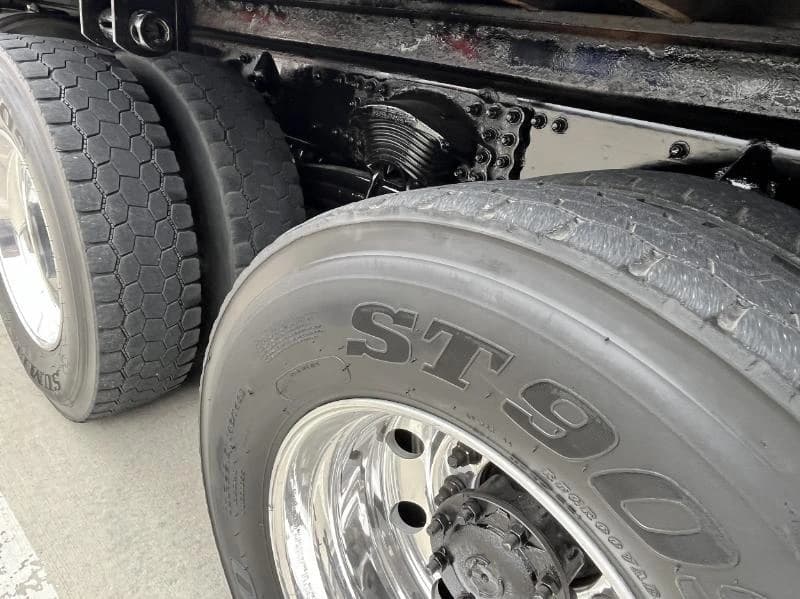 2018 Freightliner 114SD — photo 19