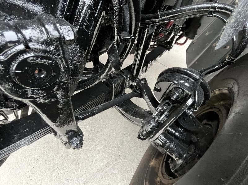 2018 Freightliner 114SD — photo 11