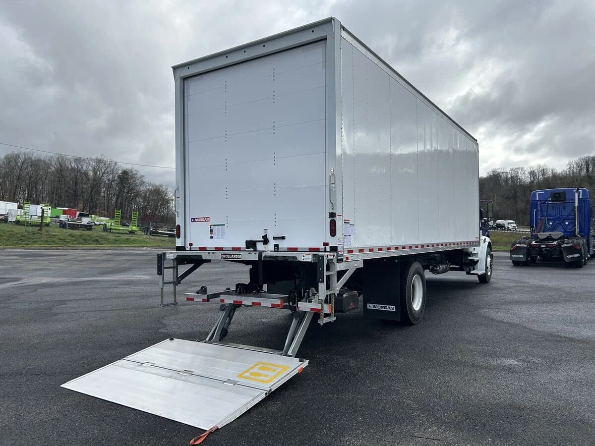 2026 Freightliner M2 106 — photo 17