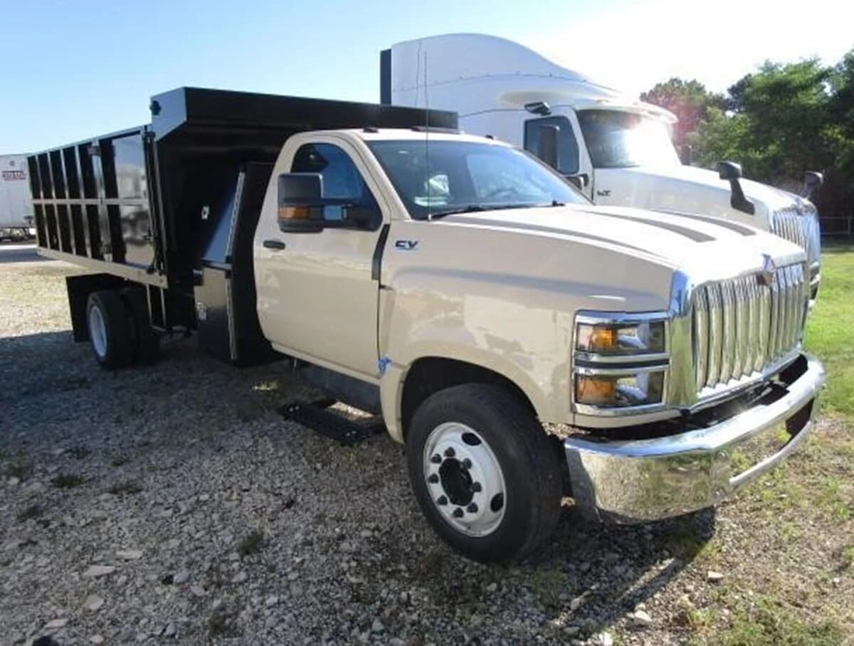 2024 International CV — photo 2