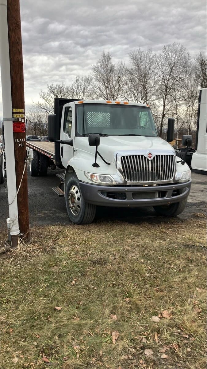 2019 International MV — photo 2