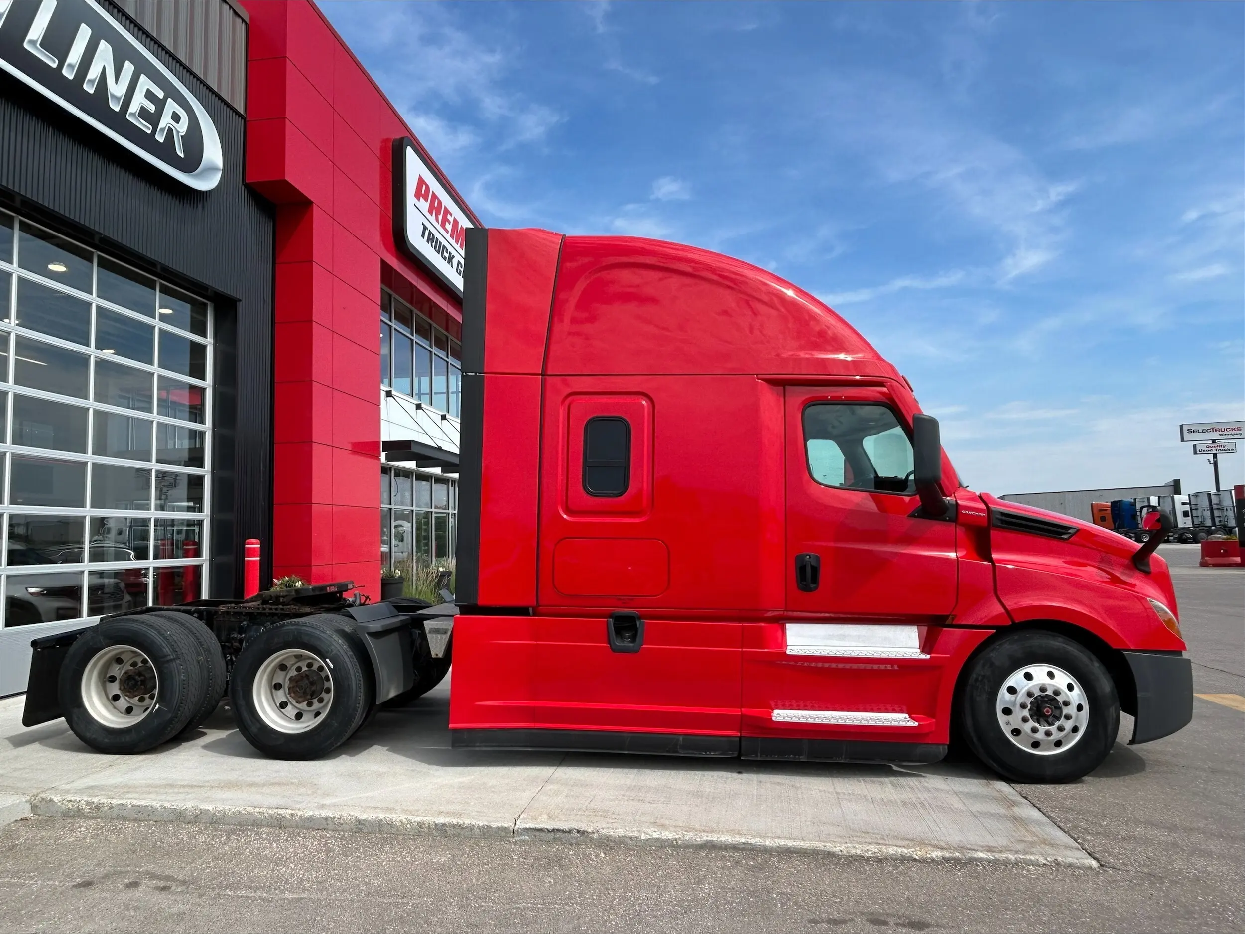 2020 Freightliner Cascadia — photo 4