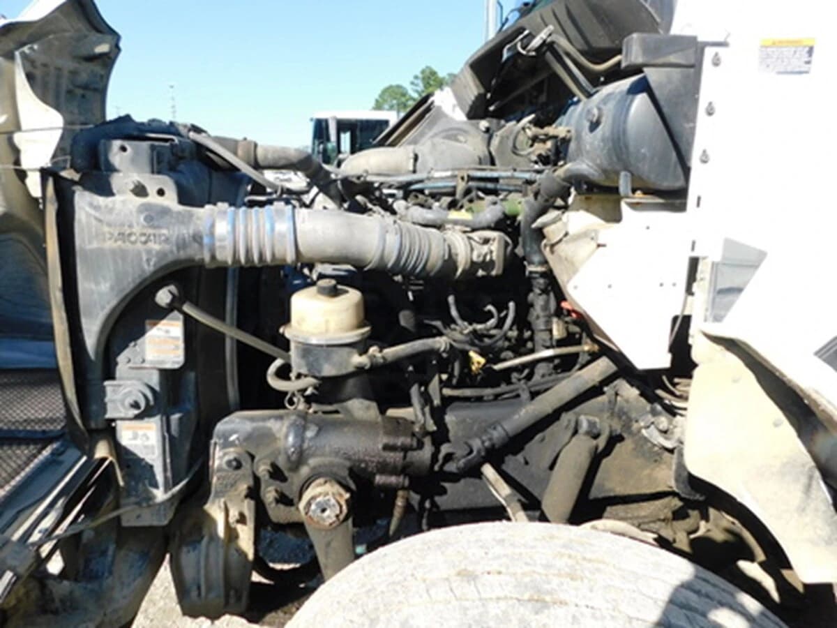 2020 Kenworth T370 — photo 11