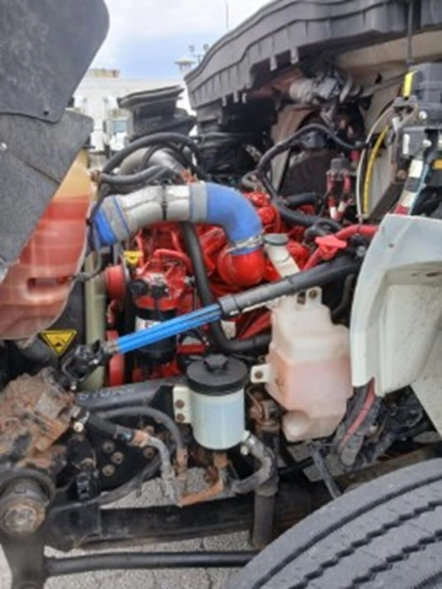 2019 International MV — photo 7