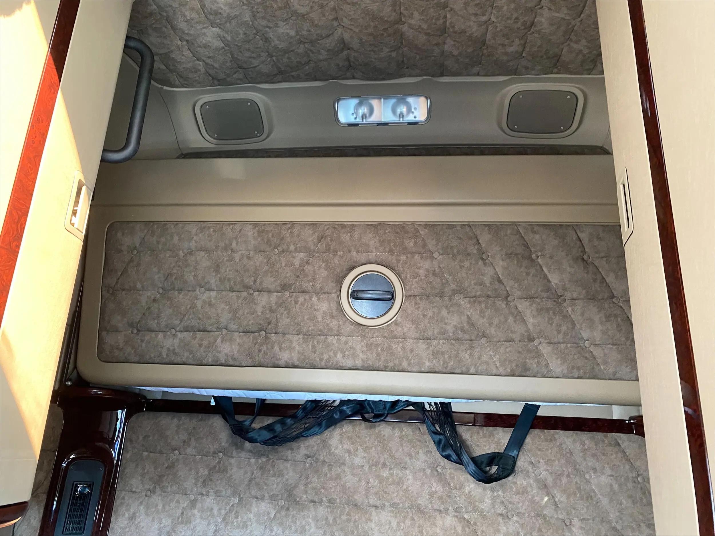 2023 Freightliner 122SD — photo 15