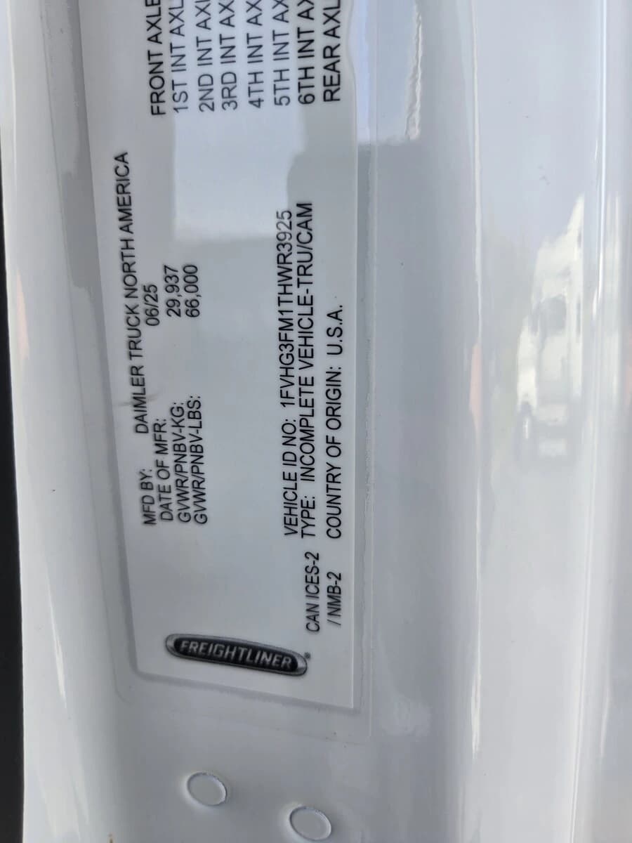 2026 Freightliner 114SD — photo 7