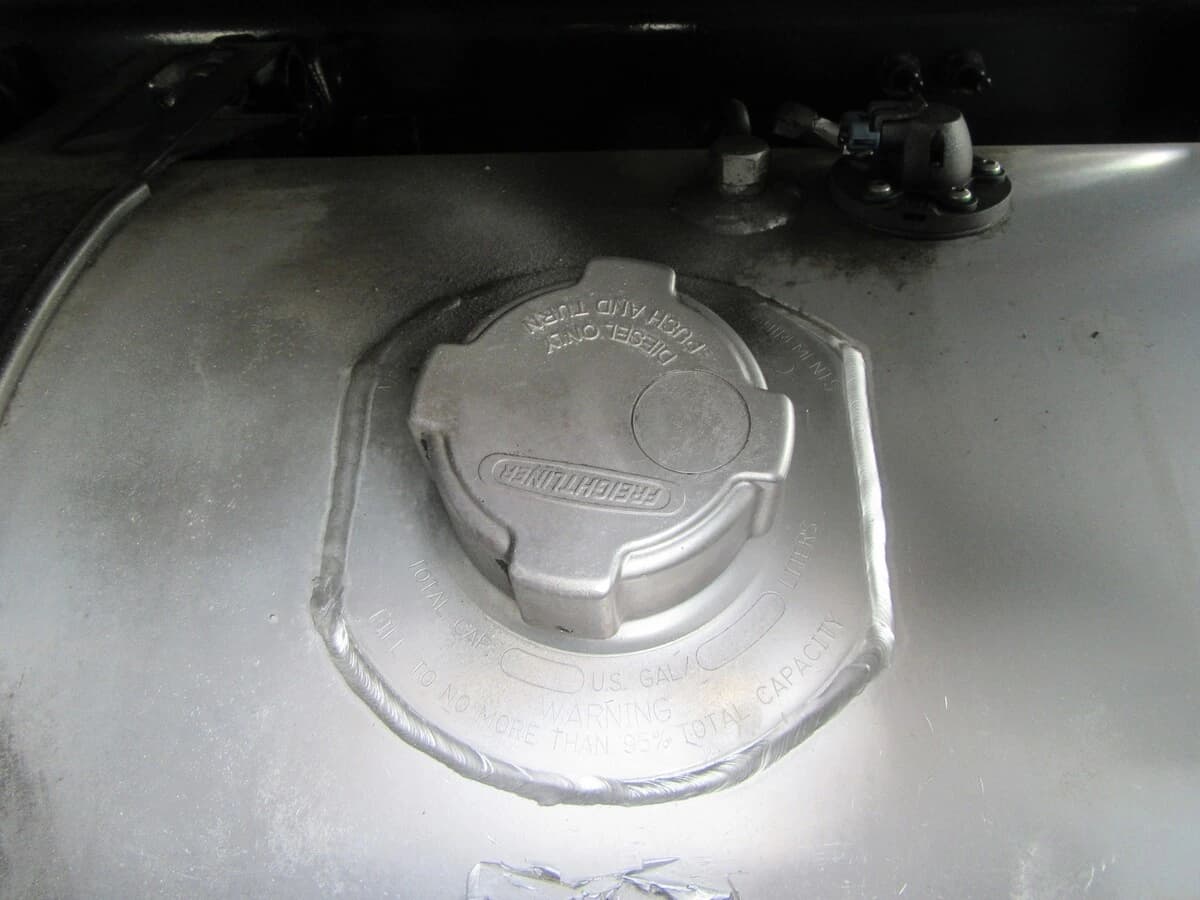 2025 Freightliner Cascadia — photo 10