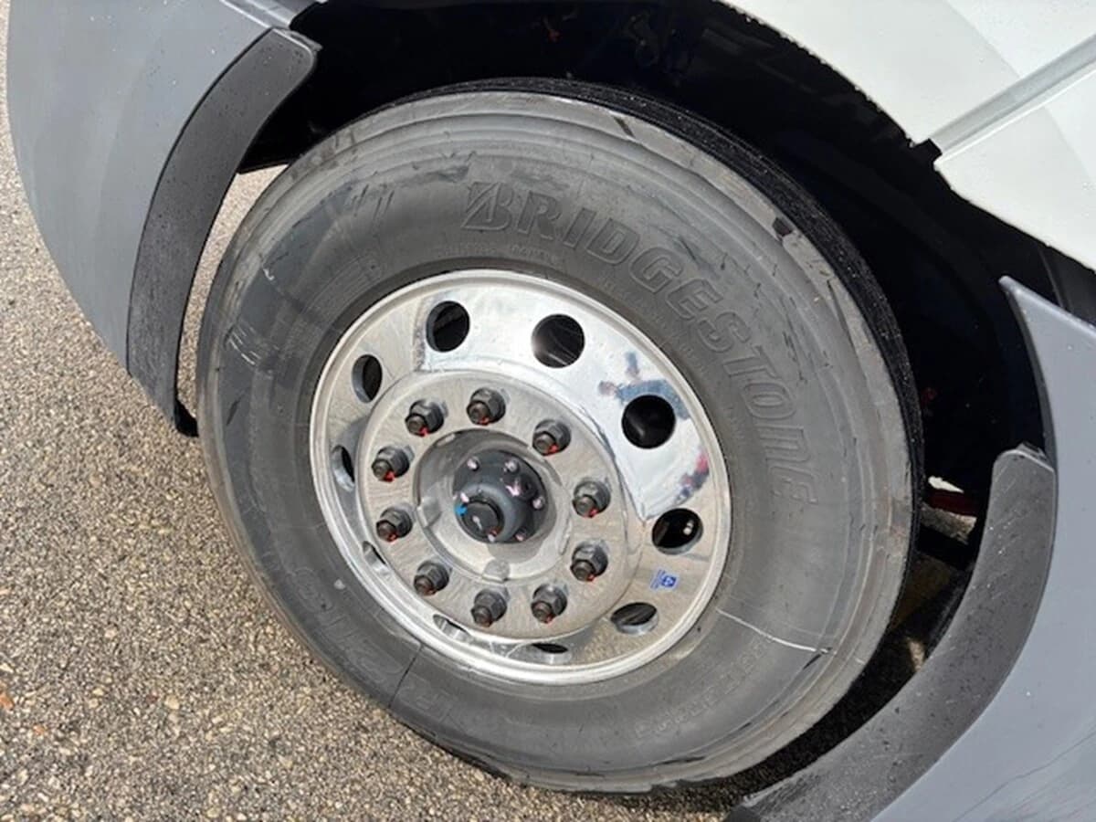 2026 Freightliner Cascadia — photo 14