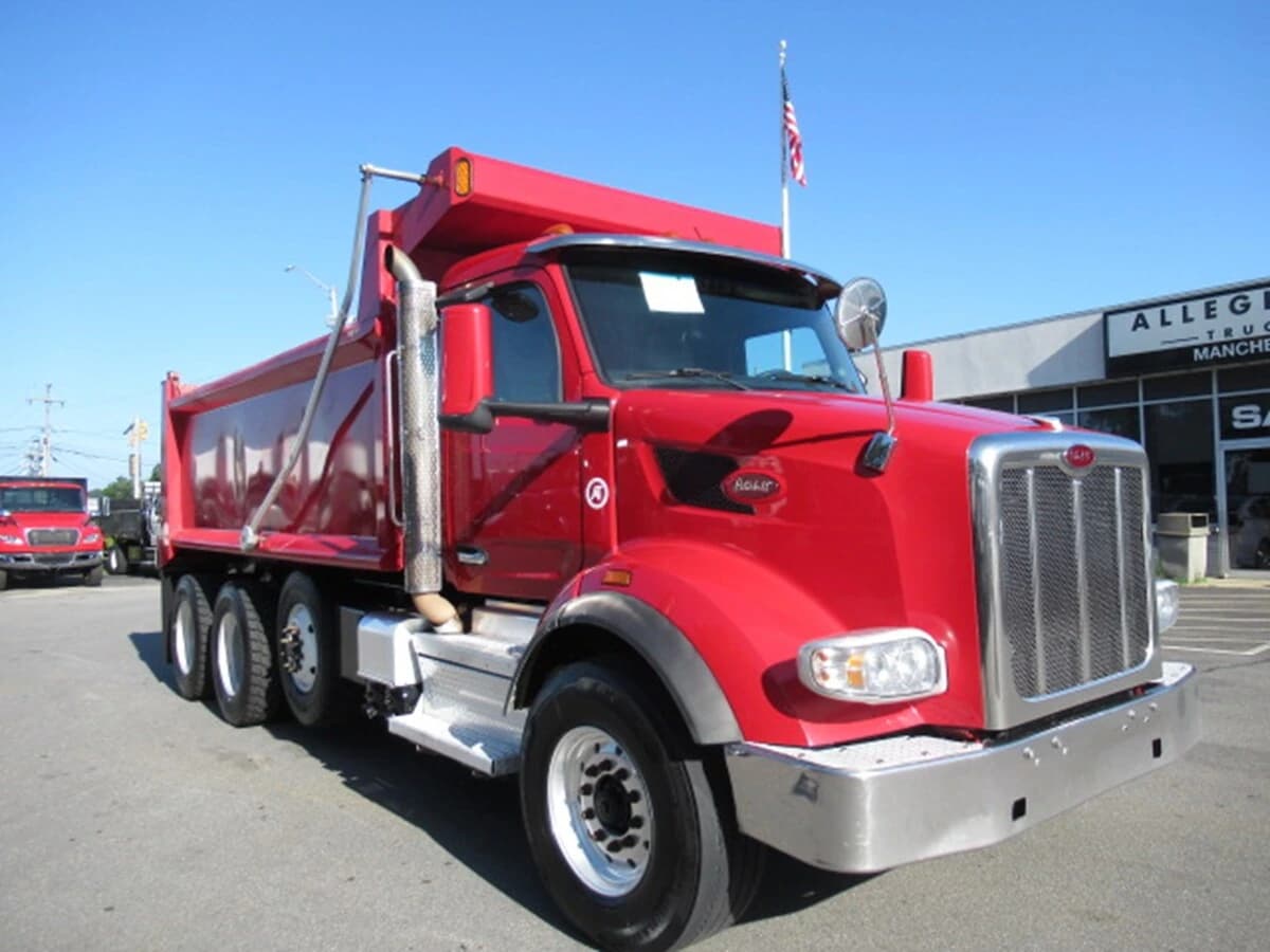 2022 Peterbilt 567 — photo 3