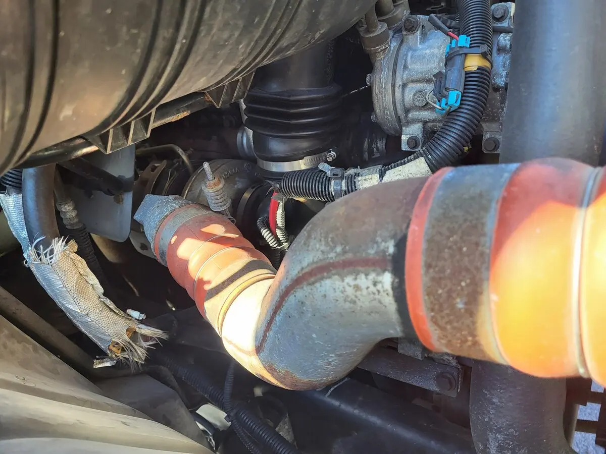 2010 International 4300 — photo 36