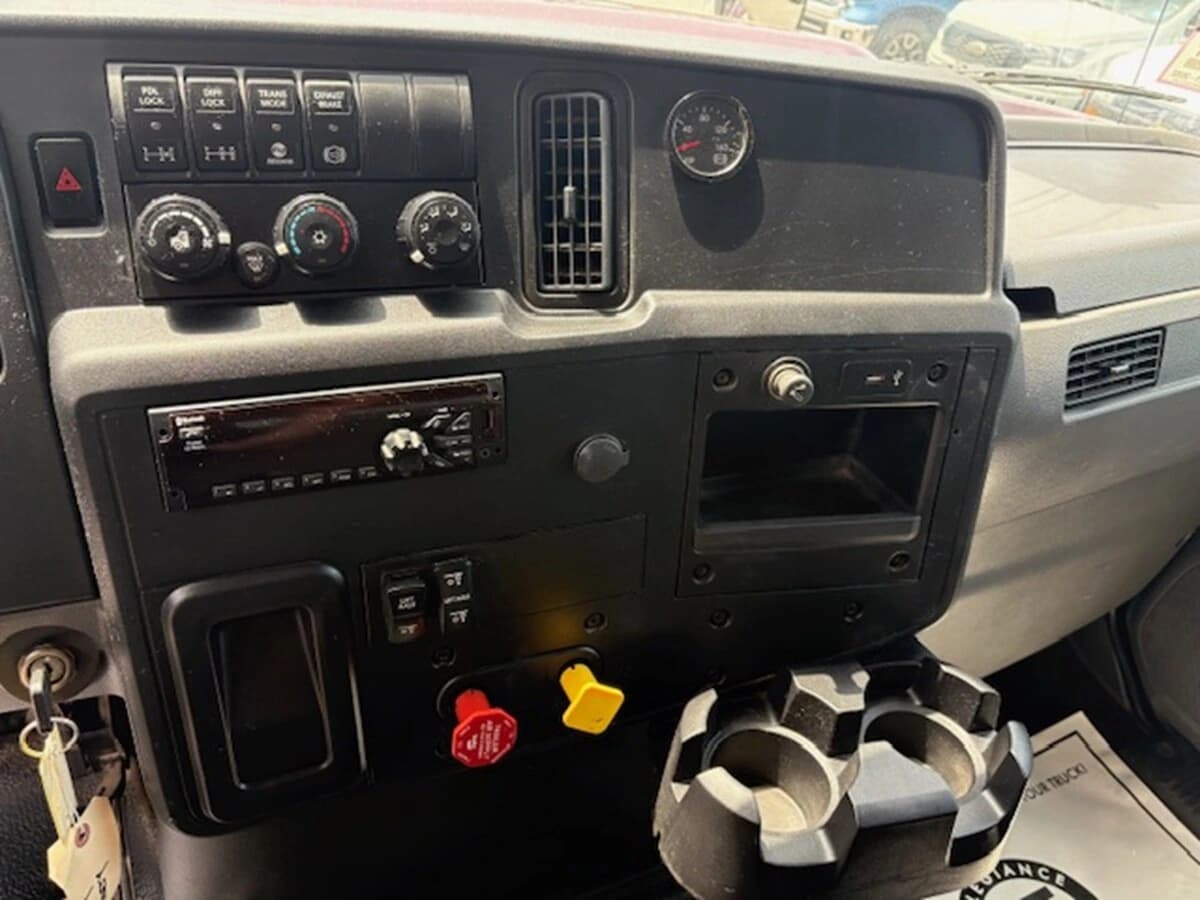 2021 International HV — photo 23