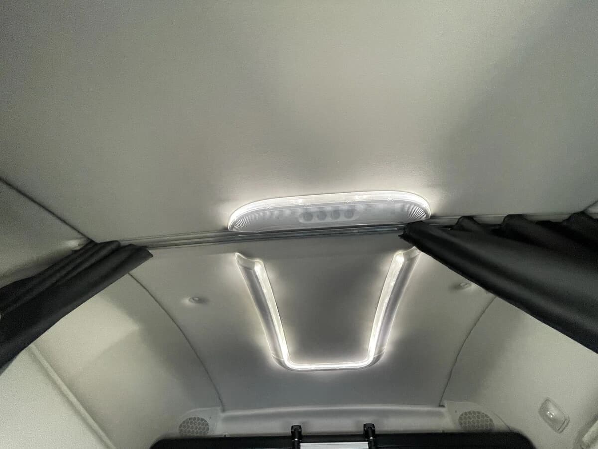 2023 Freightliner Cascadia — photo 33