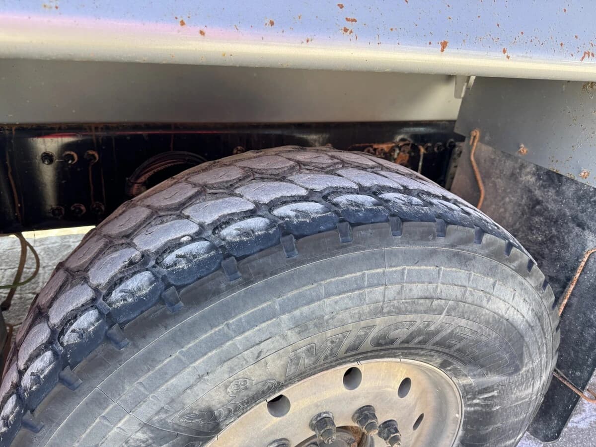 2022 Freightliner 114SD — photo 7