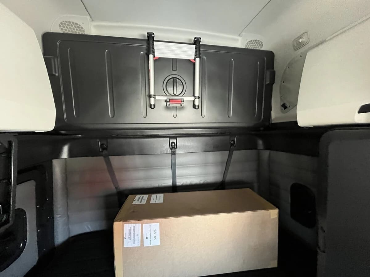 2021 Freightliner Cascadia — photo 34