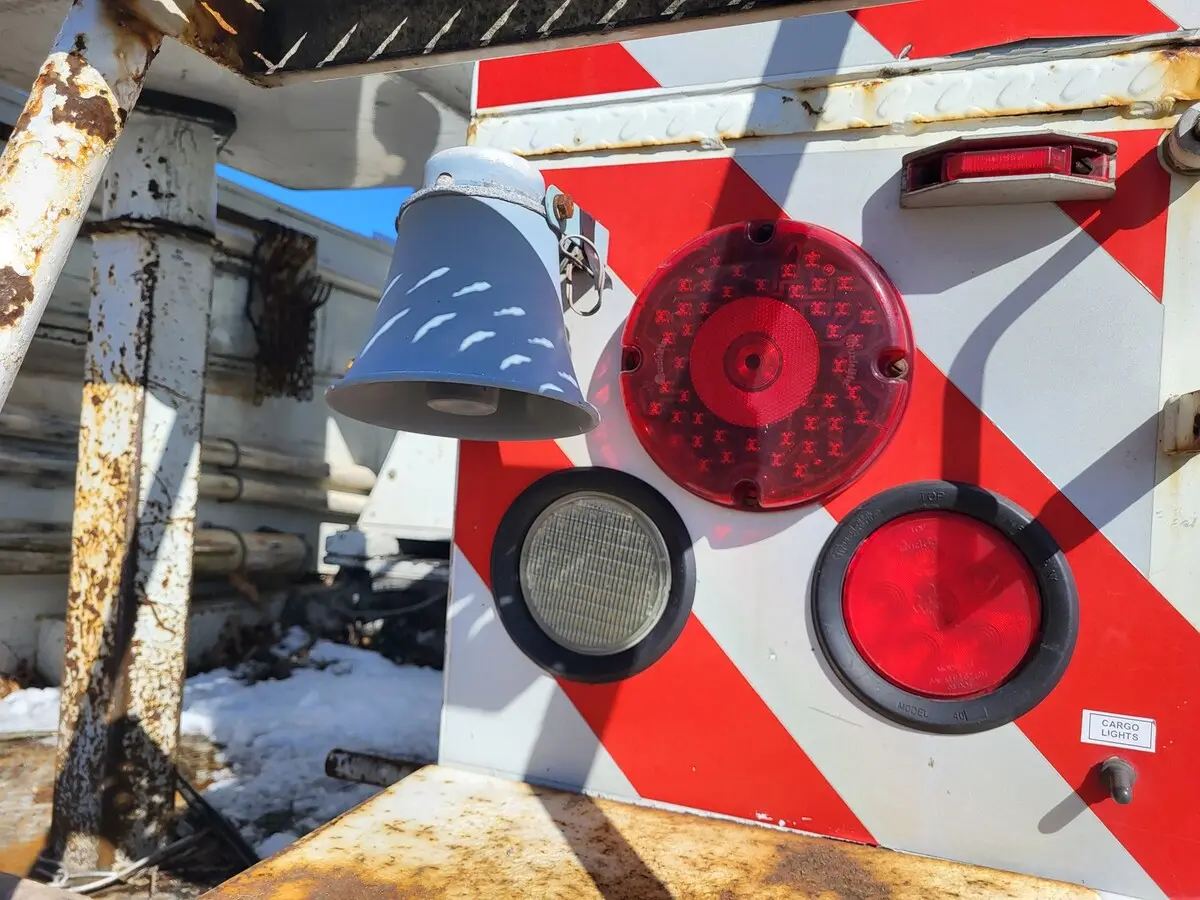 2010 International 4300 — photo 47