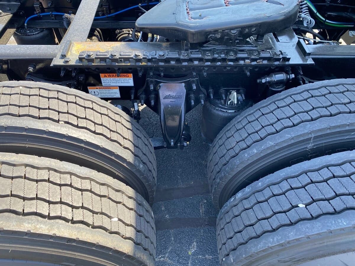 2026 Freightliner Cascadia — photo 5