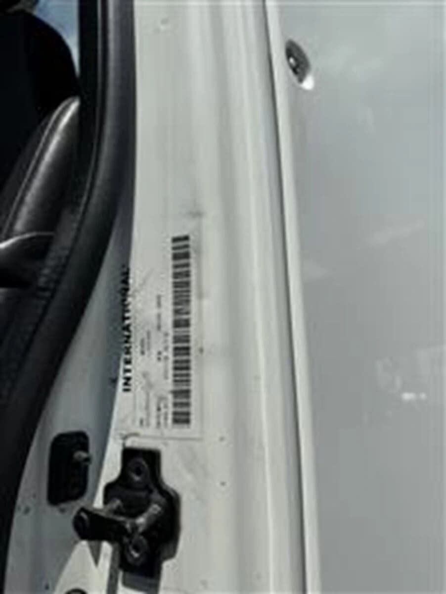 2019 International LT — photo 10