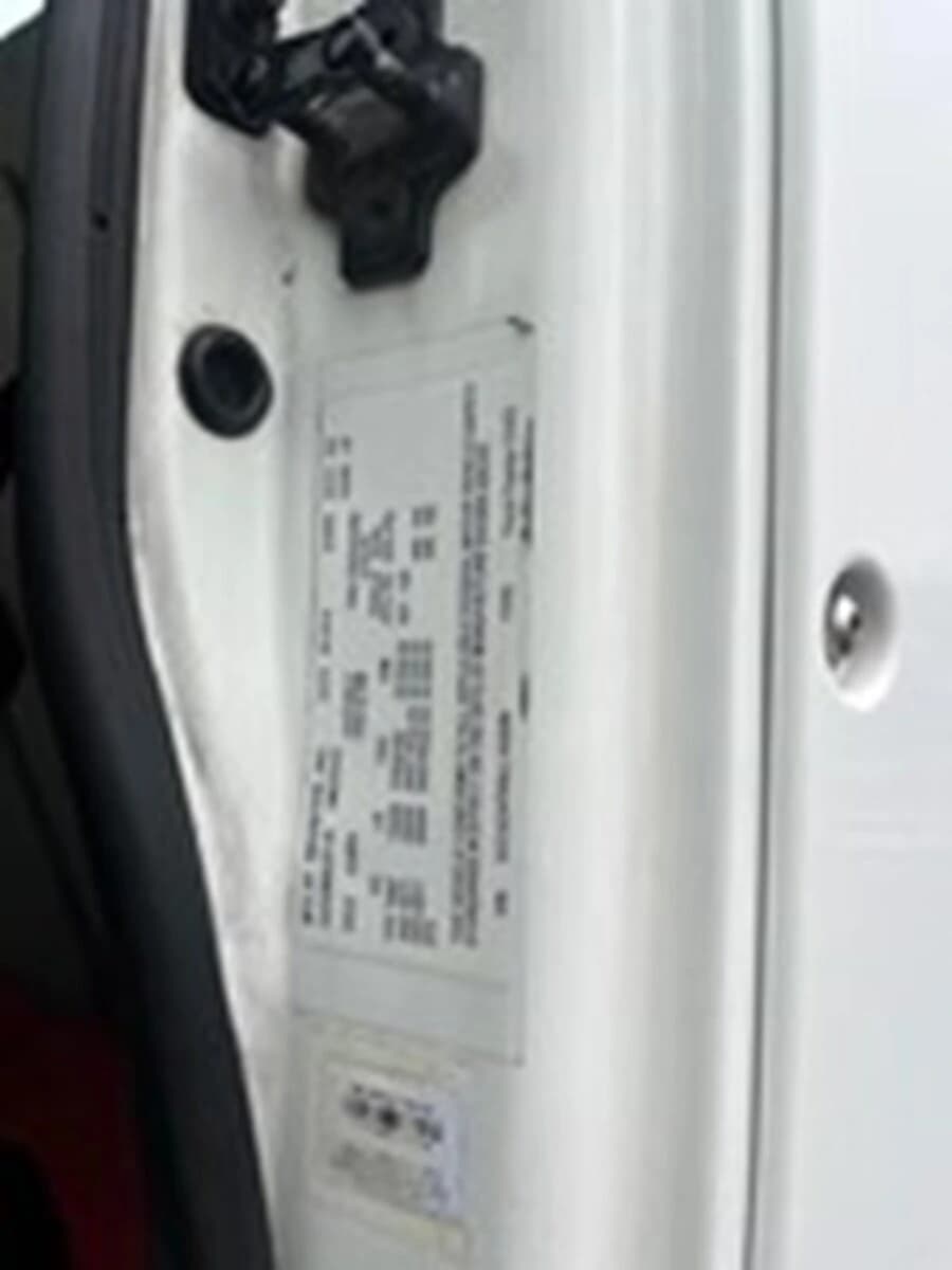 2020 International LT — photo 8