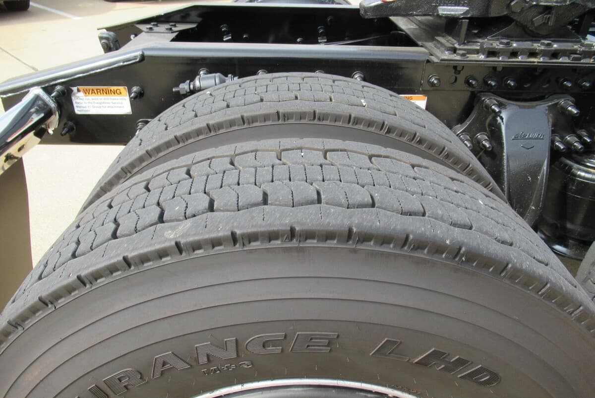 2024 Freightliner Cascadia — photo 15