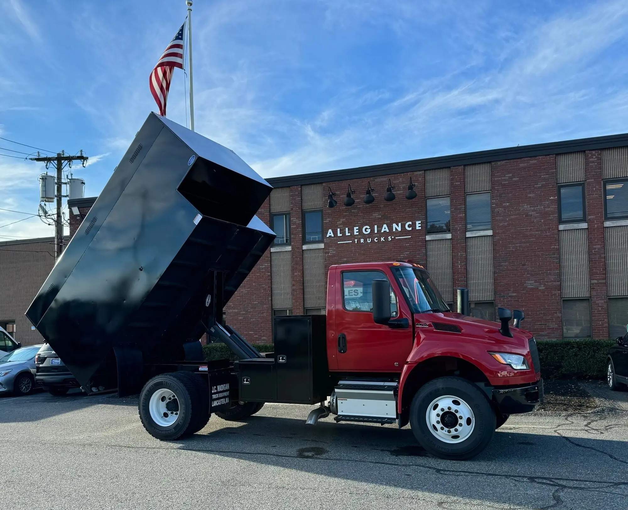 2025 International MV — photo 13