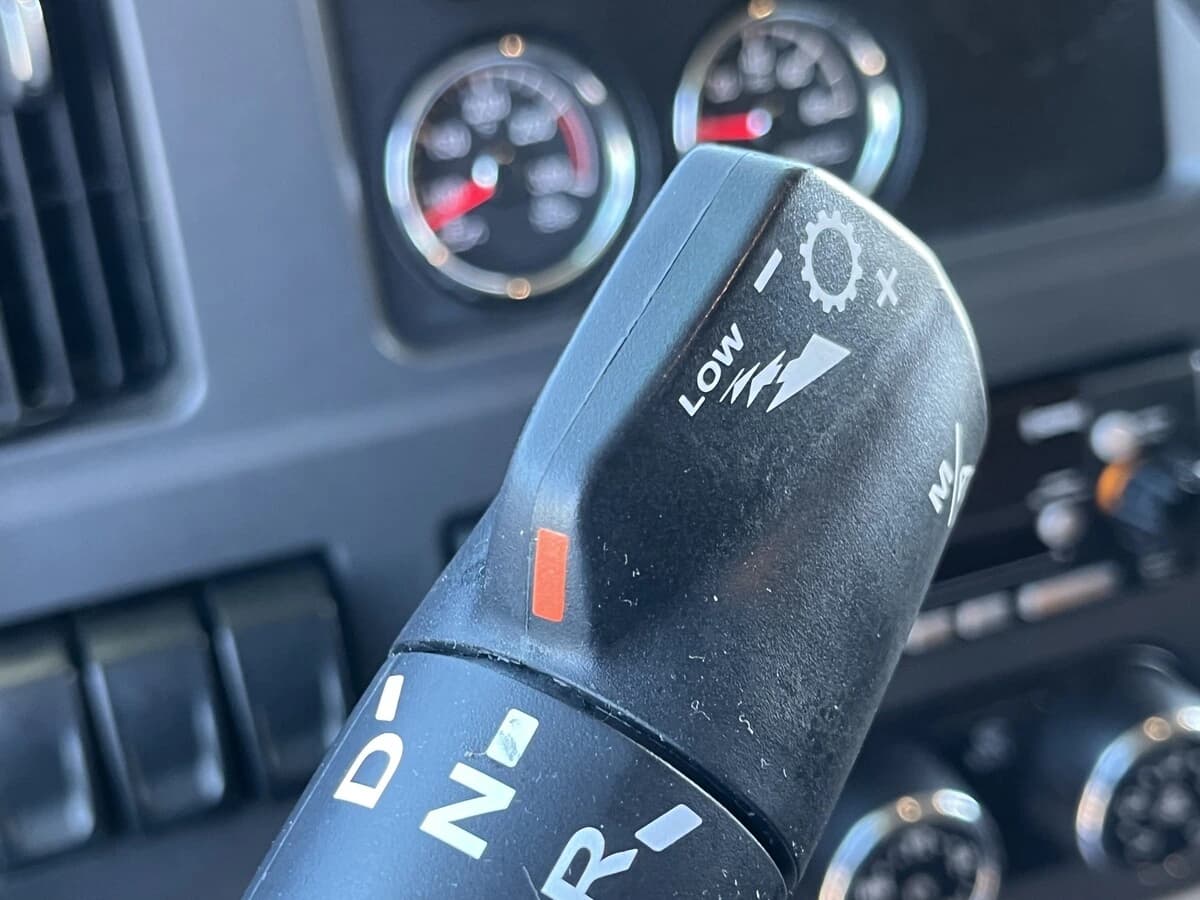 2023 Peterbilt 579 — photo 25