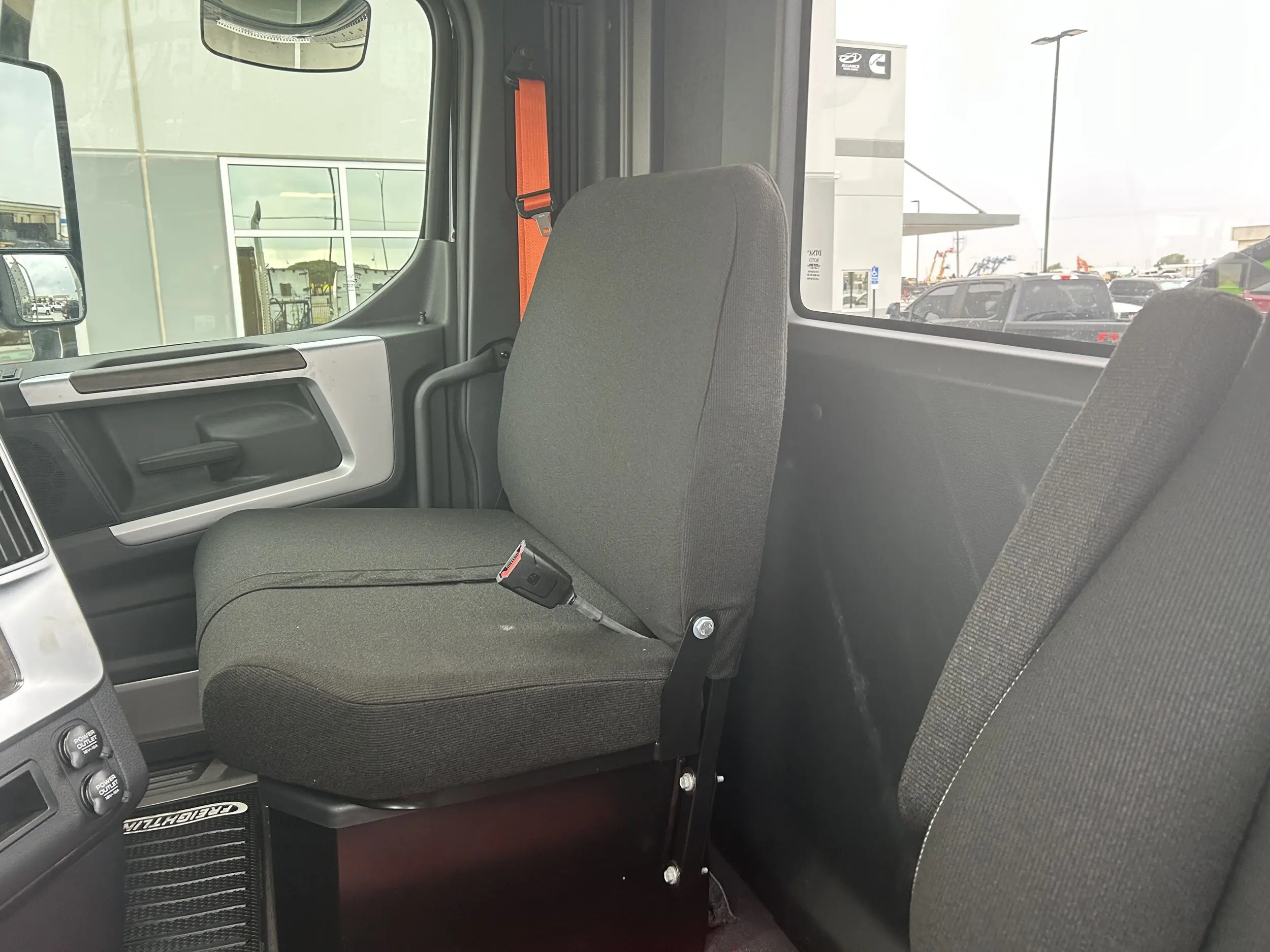 2026 Western Star 49X — photo 13