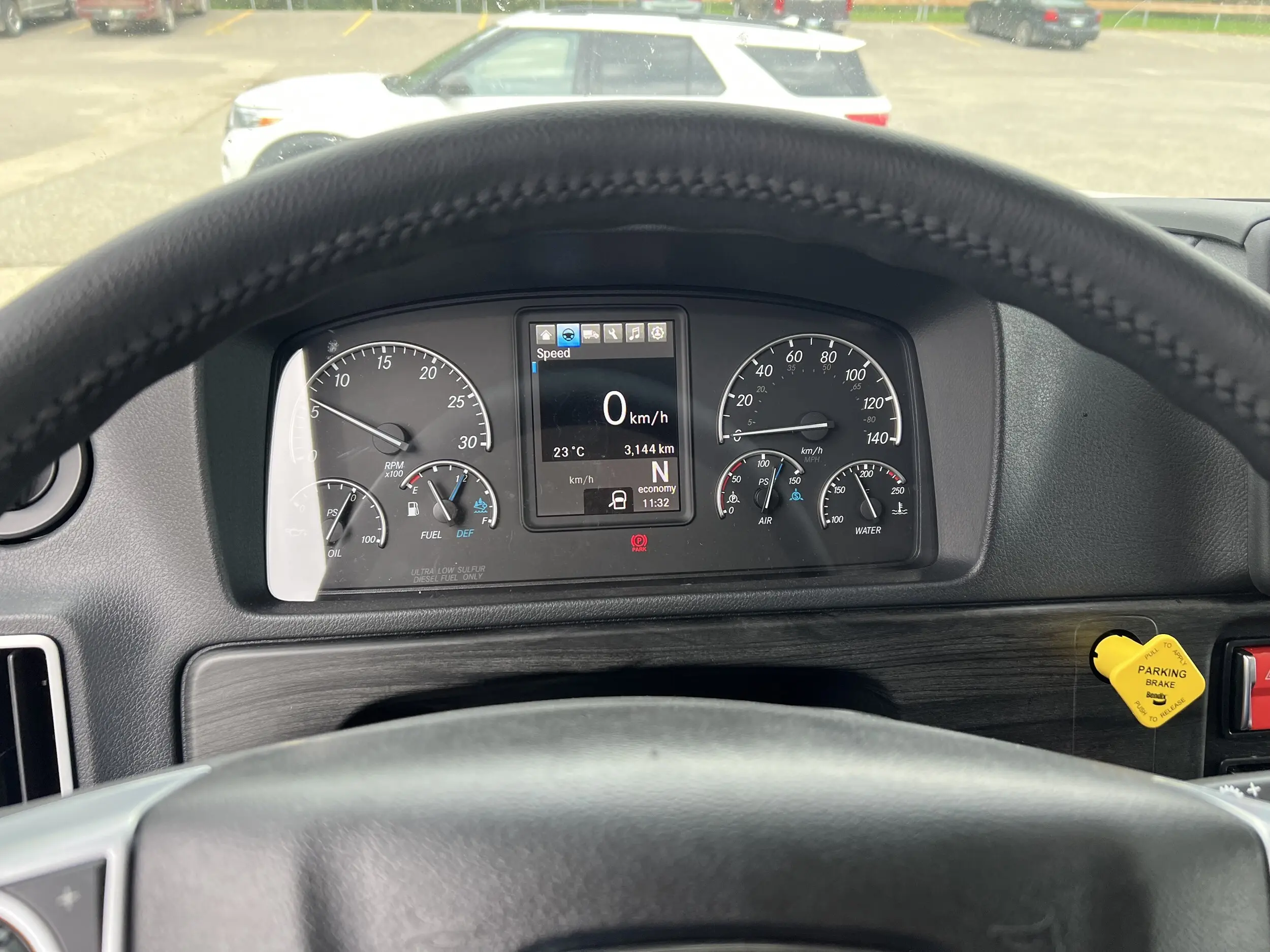 2026 Freightliner M2 112 — photo 9