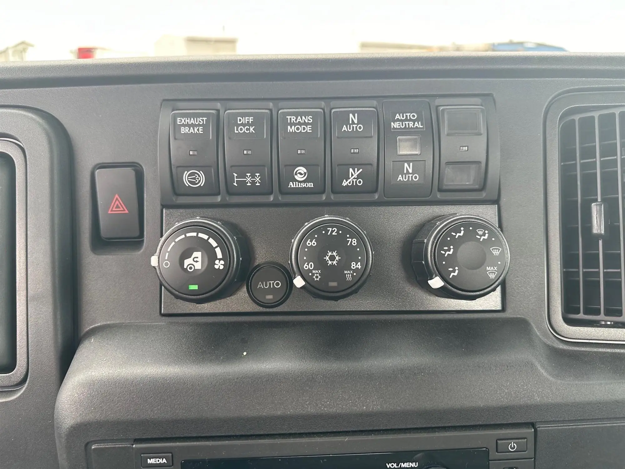 2026 International MV — photo 4