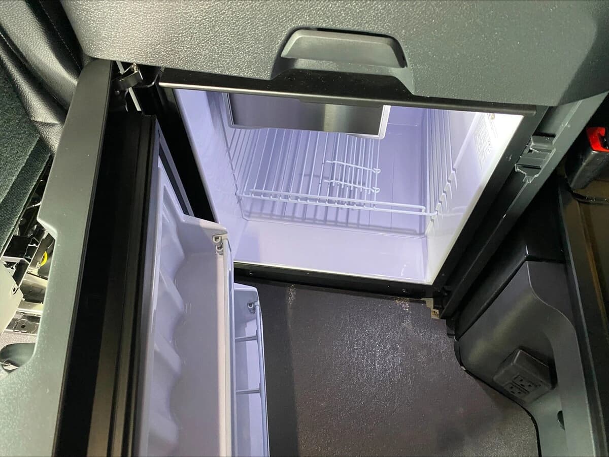 2026 Freightliner Cascadia — photo 17