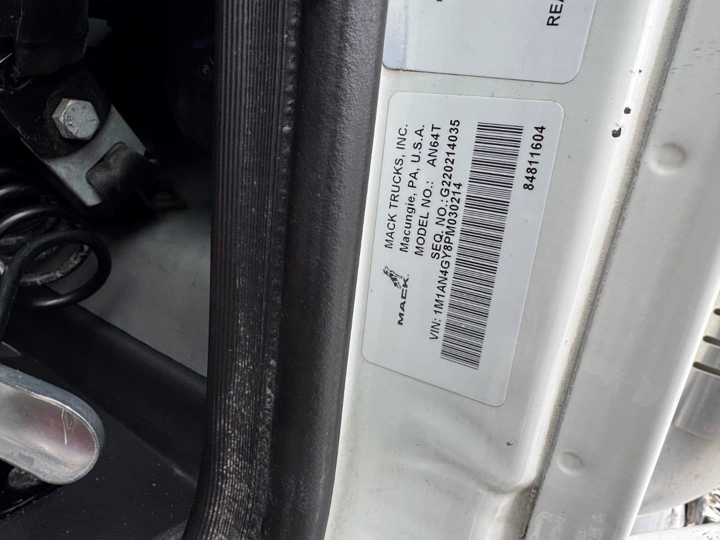 Used 2023 Mack Anthem Daycab — photo 18