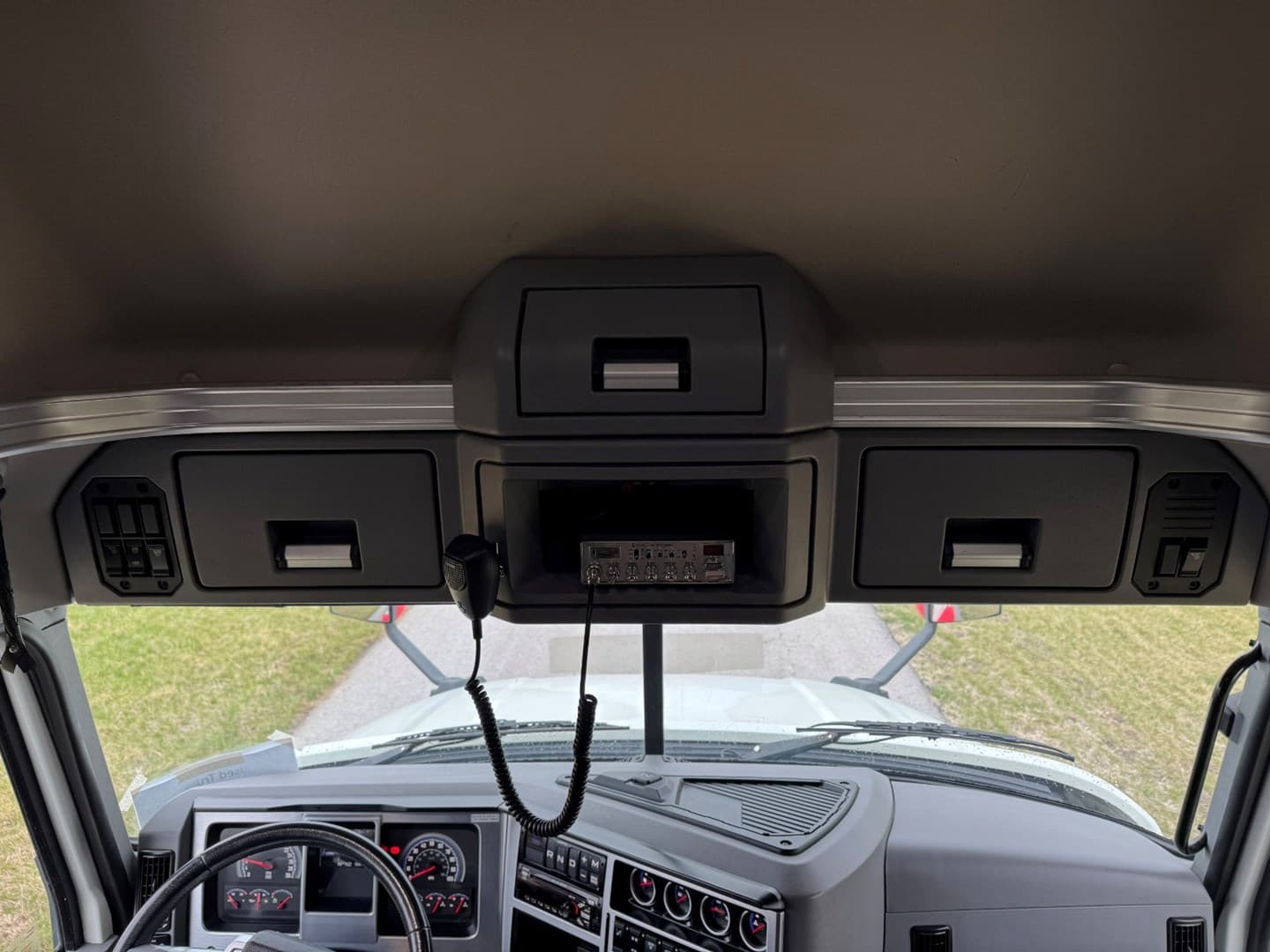 2021 Mack Anthem Sleeper — photo 22