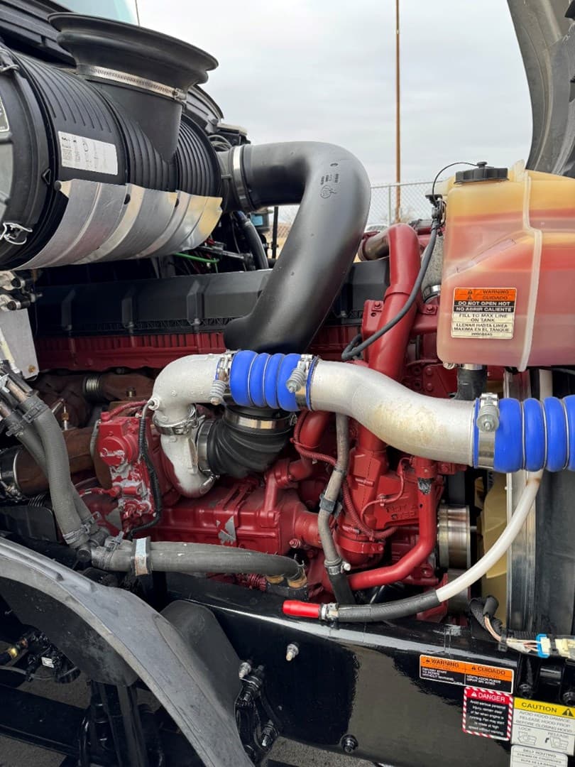 2023 MACK AN64T - USED TRUCKS SLEEPER — photo 10